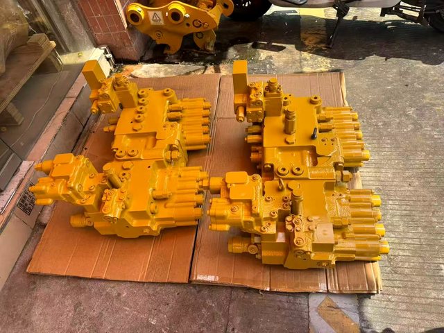 Main Control Valve for Hitachi ZX200-3 / ZX210-3 / ZX230-3