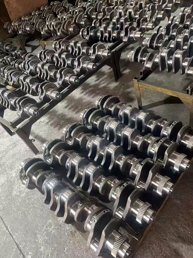 Compatible for Cummins 6L / 6ISDe - Forged Steel Crankshaft