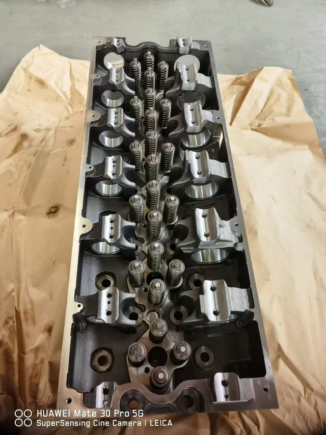 Compatible for Cummins X15 / ISX15 - Cylinder Head Assembly (5413784)