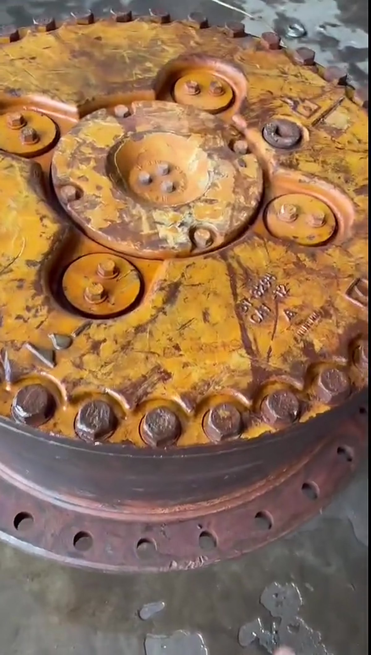 Совместимо с Caterpillar D10R / D10N / D10T - бортовой редуктор хода