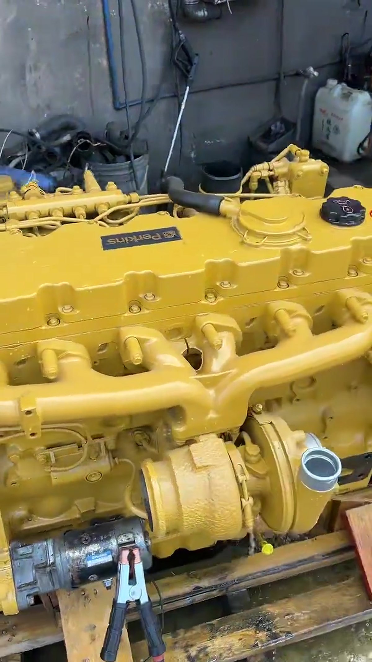 Совместимо с Caterpillar C6.6 - двигатель в сборе для 320D / 323D / 324D