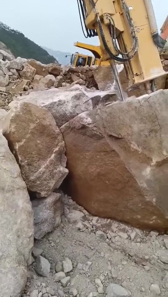 Drill & Split Machine - Day Five of Commissioning